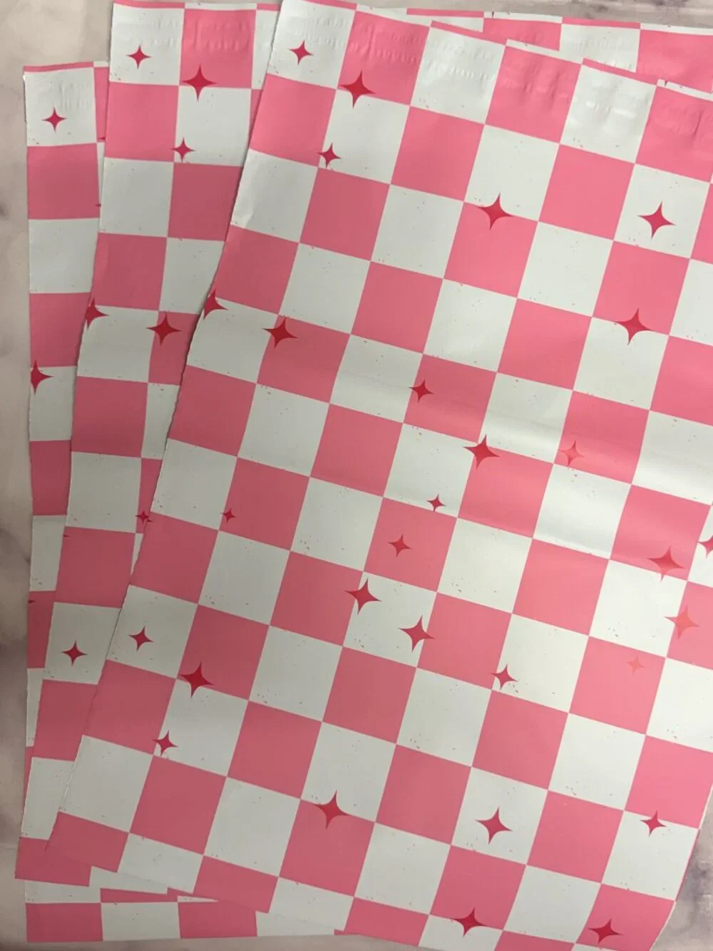 25 10x13 Pink Checkered designer poly mailer